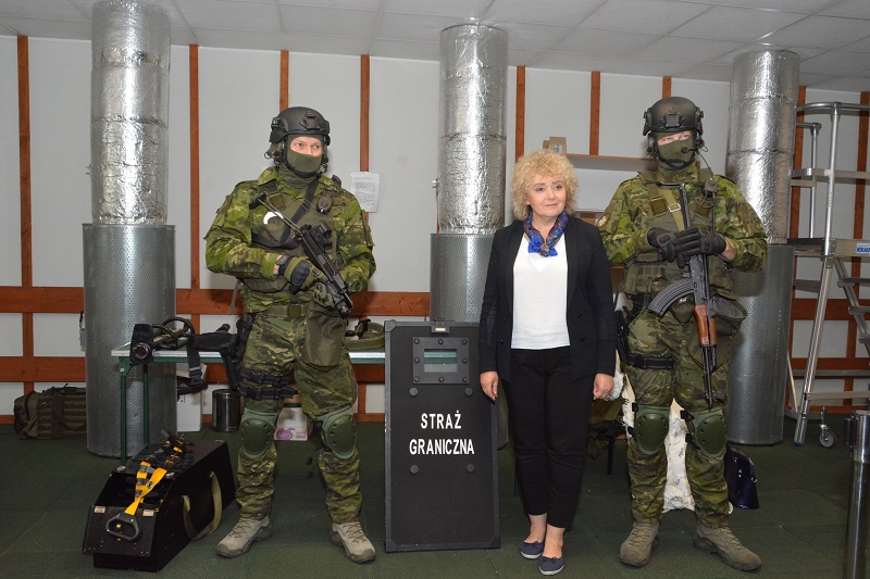 Wizyta Wicemarszałek Senatu Aktualności Centrum Szkolenia Straży