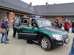 Studenci Bezpieczeństwa Narodowego z Uniwersytetu Jana Kochanowskiego w Centrum Szkolenia SG 