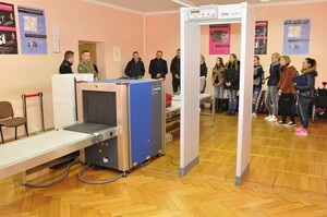Studenci z Akademii Dolnej Saksonii, Wielkiej Brytanii i Bułgarii z wizytą w Centrum Szkolenia Straży Granicznej 