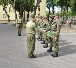 Zakończenie szkolenia w zakresie Szkoły Podoficerskiej w CSSG Zakończenie szkolenia w zakresie Szkoły Podoficerskiej w CSSG