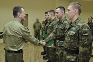 29 funkcjonariuszy ukończyło szkolenie w zakresie szkoły podoficerskiej