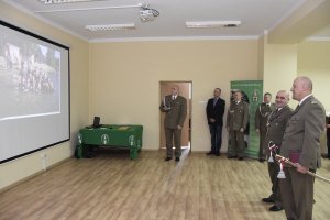 Uroczyste pożegnanie z mundurem 