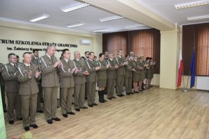 Uroczyste pożegnanie z mundurem 