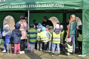 Dzieci i młodzież odwiedziły kętrzyńskie jednostki Straży Granicznej 