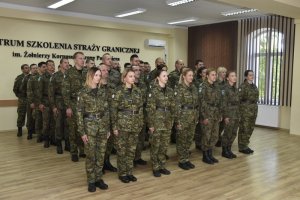 Kolejni absolwenci Centrum Szkolenia SG otrzymali świadectwa 