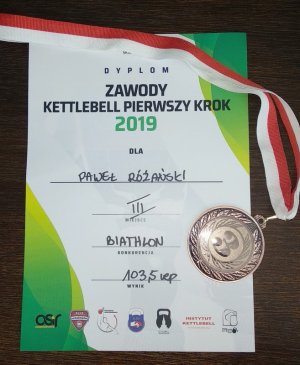 III miejsce funkcjonariusza Centrum Szkolenia SG w Turnieju KETTLEBELL GAMES 