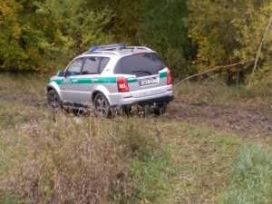 Trening jazdy pojazdami terenowymi 