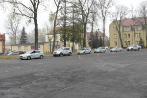 Prowadzenie pościgów pojazdami uprzywilejowanymi 