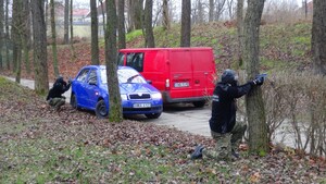 Konwojowanie przesyłek wartościowych, niejawnych, broni i amunicji 