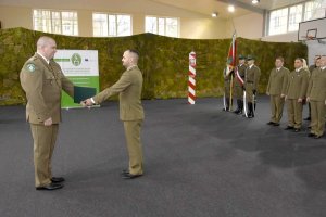 Uroczyste wręczenie dyplomów przyszłym oficerom 