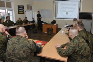 Druga edycja kursu doskonalącego „Kontrola stanu technicznego pojazdów” dla żołnierzy Żandarmerii Wojskowej 