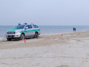 Trening jazdy pojazdami terenowymi w Krynicy Morskiej 