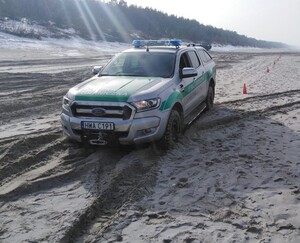 Trening jazdy pojazdami terenowymi w Krynicy Morskiej 
