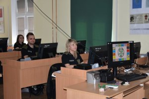 Weryfikacja dokumentów występujących w trakcie kontroli granicznej 