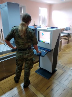 Szkolenie specjalistyczne związane z kontrolą osób i bagaży 