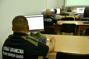 Wykorzystanie platformy Ms SharePoint jako narzędzia wspomagającego pracę grupową w SG 