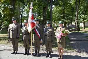 Uroczyste pożegnanie z mundurem 