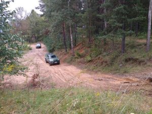 Szkolenie z jazdy pojazdami terenowymi w Podlaskim Oddziale Straży Granicznej 