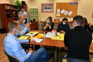 Język spotkań - język angielski, poziom B1 
