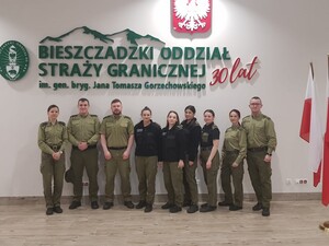 „Dokumenty uprawniające do przekraczania granicy i pobytu na terytorium RP i UE” 