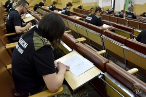 Uroczyste wręczenie świadectw absolwentom Szkoły Chorążych 