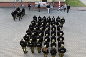 Uroczyste wręczenie świadectw absolwentom Szkoły Chorążych 