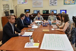 Kurs doskonalący pt. "Wystąpienia przed audytorium w języku angielskim - poziom B1" 