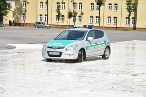 Siódma edycja kursu doskonalącego „Prowadzenie pościgów pojazdami uprzywilejowanymi” 