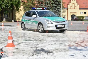 Siódma edycja kursu doskonalącego „Prowadzenie pościgów pojazdami uprzywilejowanymi” 
