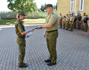 Wręczenie świadectw szkoły chorążych 