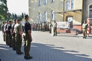 Przyszli oficerowie rozpoczęli szkolenie w Centrum Szkolenia Straży Granicznej 
