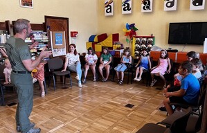 Pokaz edukacyjny w Miejskiej Bibliotece Publicznej w Reszlu 