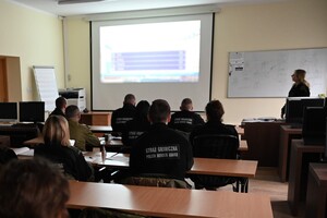 Kurs doskonalący „Dokumenty uprawniające do przekraczania granicy i pobytu na terytorium RP i UE” 
