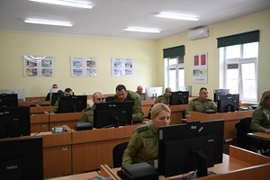 Przyszli oficerowie zakończyli szkolenie w CSSG 