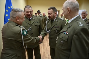Uroczyste pożegnanie z mundurem 