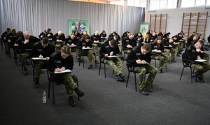 Pierwsza edycja szkoły chorążych zakończona 