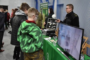 Targi Pracy Służb Mundurowych z udziałem CSSG 