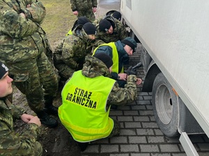 Legitymowanie osób i kontrola ruchu drogowego 