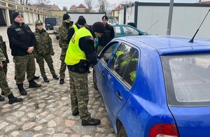 Legitymowanie osób i kontrola ruchu drogowego 