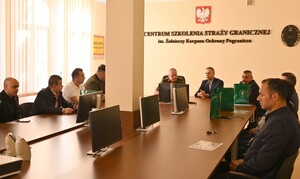 Szkoliliśmy rozpoznawania i wykrywania fałszerstw dokumentów 