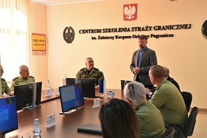 Przedstawiciele estońskiej Policji i Straży Granicznej w CSSG 