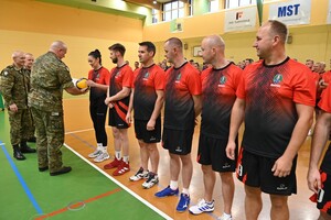 Niesamowite emocje do ostatniej piłki czyli Mistrzostwa Straży Granicznej w Piłce Siatkowej 