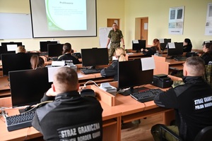 Profilowanie i jego wpływ na odprawę graniczną 
