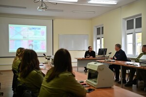 Policja i SG doskonaliła się z zabezpieczeń oraz rozpoznawania podrobionych dokumentów 