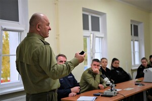 Policja i SG doskonaliła się z zabezpieczeń oraz rozpoznawania podrobionych dokumentów 