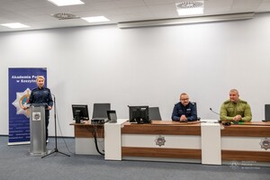 Uczciwe postawy zawodowe w oparciu o doświadczenia Straży Granicznej 