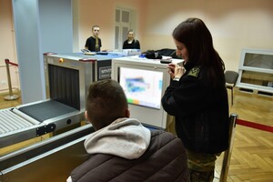 Więcej specjalistów na polskich lotniskach 