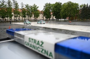 Kurs prowadzenia pościgów pojazdami uprzywilejowanymi 