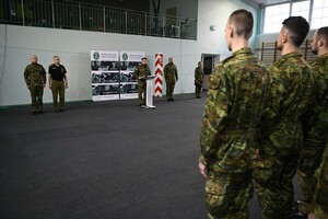 Uroczystość zakończenia kursu podoficerskiego 