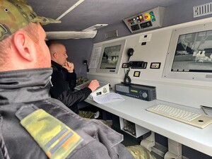 Doskonalą się w służbie 